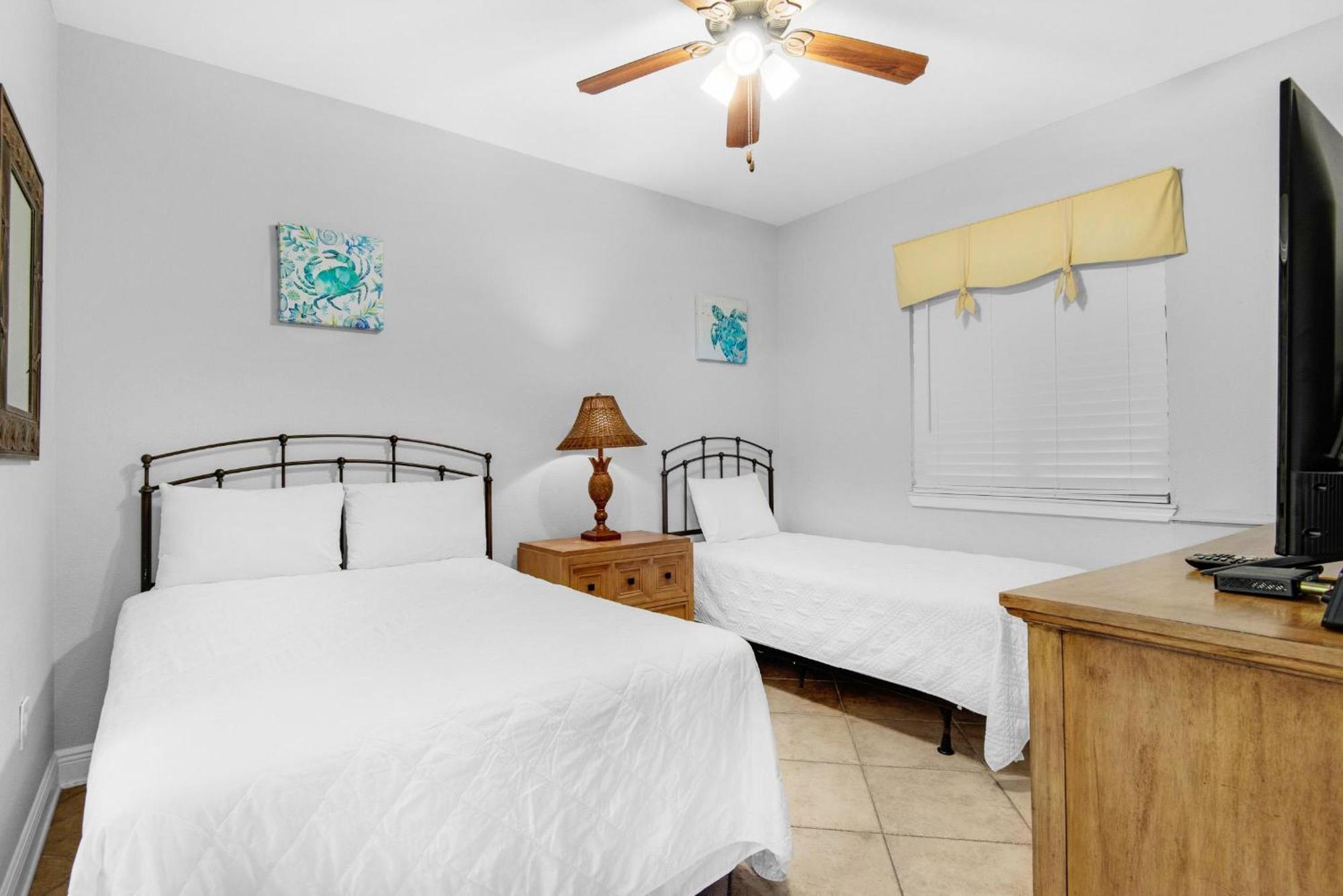 Sundestin 101 Apartment Bagian luar foto